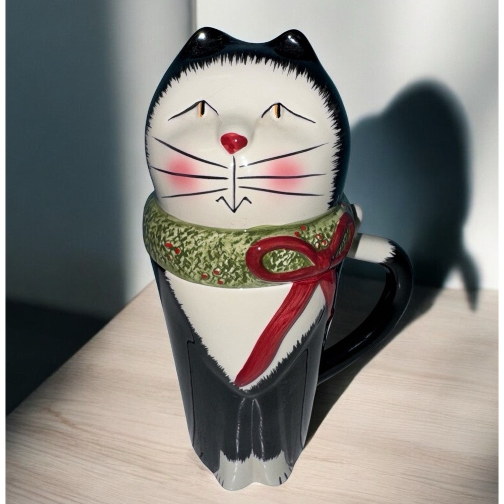 Oneida SAKURA Cat Shaped Covered Latte‎ Coffee Mug Beverage Buddies Christmas